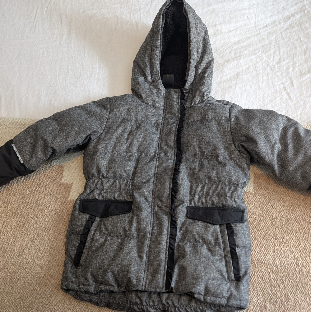 Girls Peekaboo Beans Down Winter Jacket